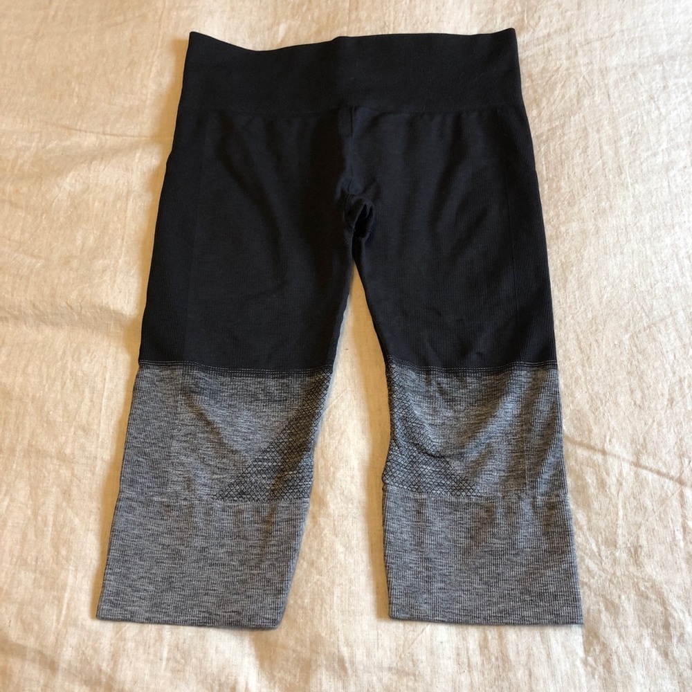 Lululemon Seamlessly Street Crop Ombré